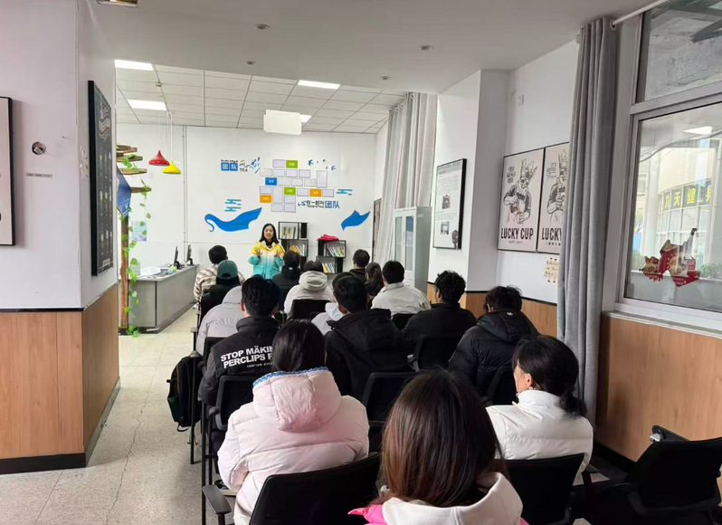 大学生创新创业先锋联盟召开新学...